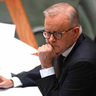 Labor on track to make unwanted election history