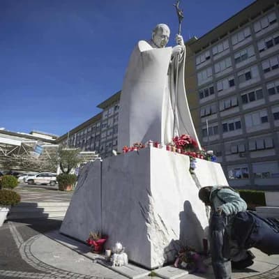 Pope Francis spends third 'peaceful' night in hospital