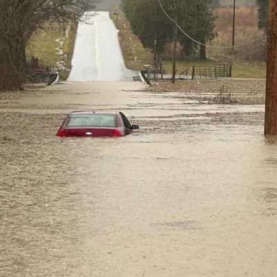 At least nine dead in US amid wild winter weather
