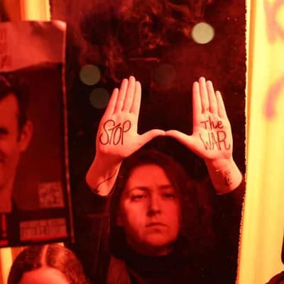 Hamas will free six hostages and hand over bodies