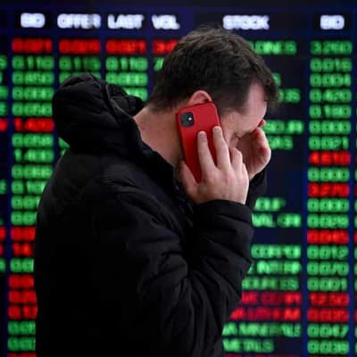 Financial sector suffers worst loss in five weeks