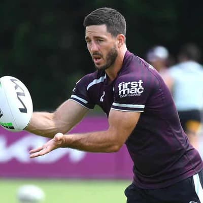 Hunt eyes Broncos title in twilight zone with Reynolds