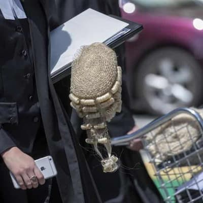 Female barristers still experience significant pay gap