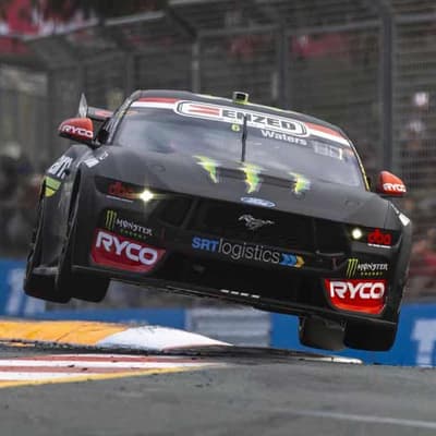 Waters kicks off new Supercars era with Sydney win