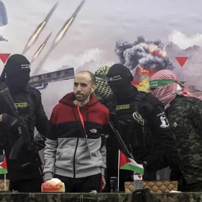 Hamas frees Israeli hostages in Gaza as body identified