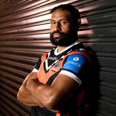 Knee issue could force Tigers' Olam into retirement