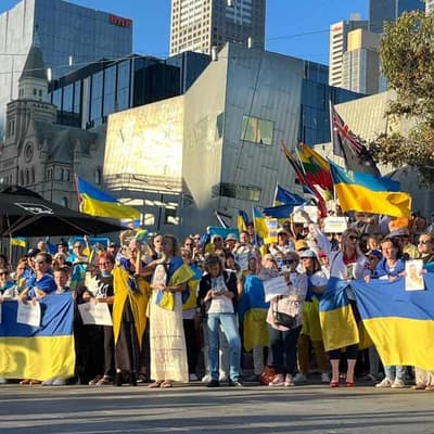 Ukrainians persist three years on from Russian invasion