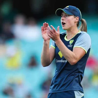 Perry's 90no in vain as RCB lose first WPL super over