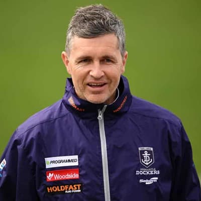 Longmuir to coach Dockers without AFL contract