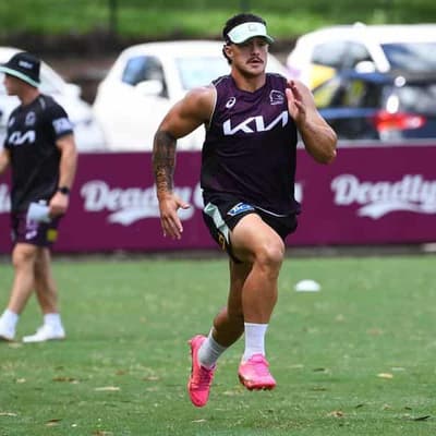 Broncos centre set for 4-6 weeks rehab after injury