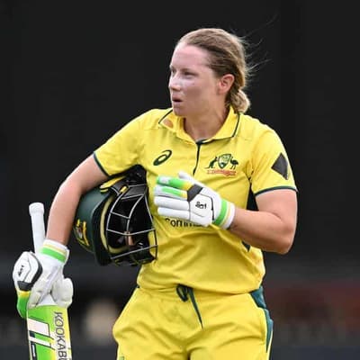 Healy out of NZ tour, but backed to play in World Cup