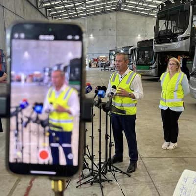 Electric buses promised as conservatives target Labor