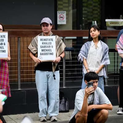 Venice Biennale team wants apology as supporters rally