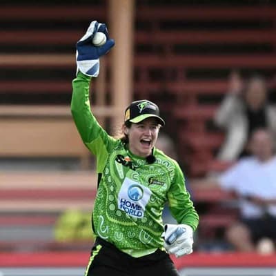 Wilson's plot to win Aussie keeping selection debate