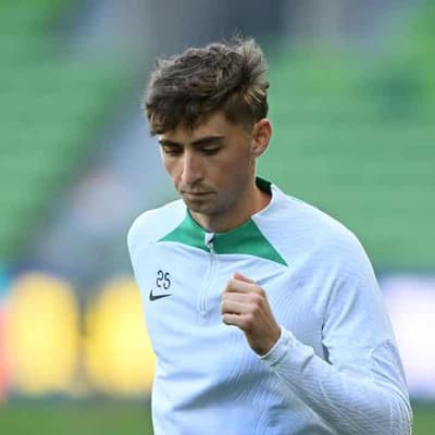 Matthews injury adds to Socceroos' defensive woes