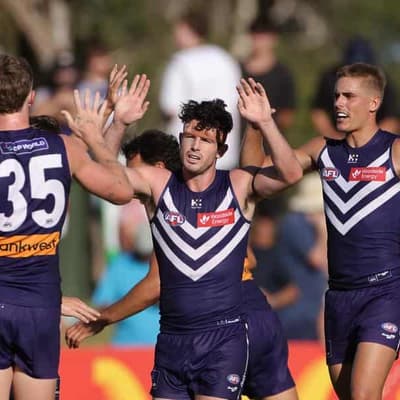 Fremantle midfield star Brayshaw re-signs until 2031