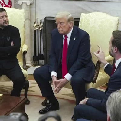 US cuts intelligence for Ukraine, pressing peace deal