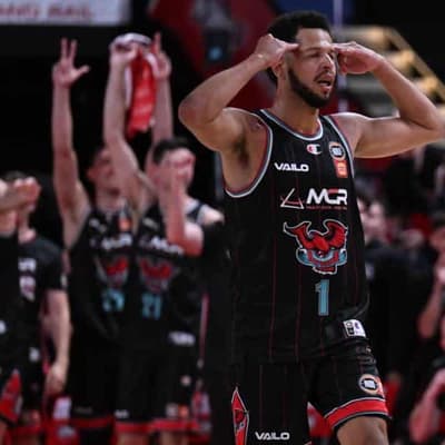Hawks take chip on their shoulder into NBL decider