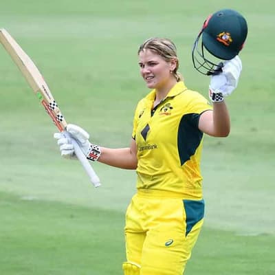 Voll's brilliance brings an end to Perry's WPL dream