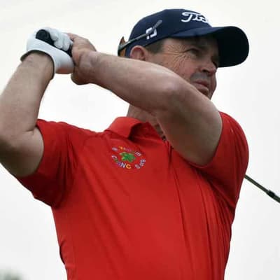 Aussie golfers Pampling, Chalmers lose out to a Kiwi