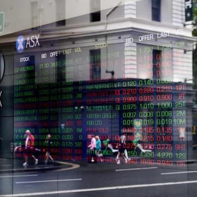 Aussie market claws back ground after Wall St plunge