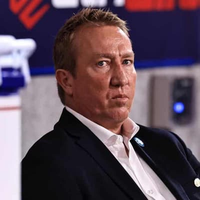 Stretch stance on ref attacks to commentators: Robinson