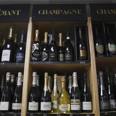 Trump threatens to slap Europe with monster grog taxes