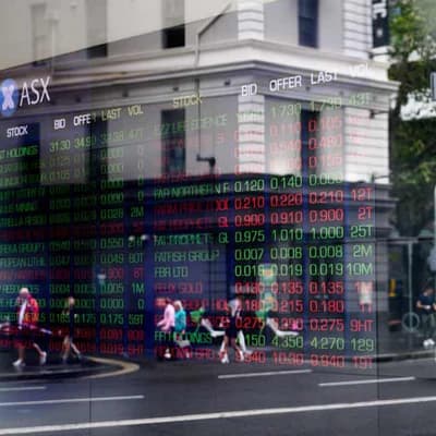 Miners help share market dig in after three-day decline