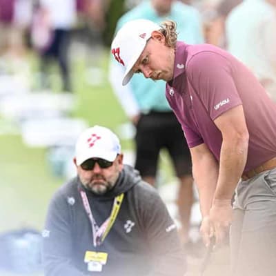 Cameron Smith finds his putting touch at LIV Singapore