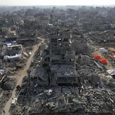 Israeli strikes leave 14 dead in a day, Gaza medics say