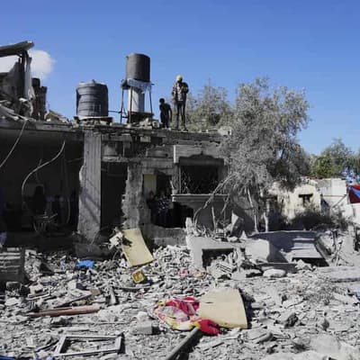 Israeli strikes kill six as conflict resumes in Gaza