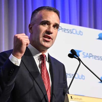 Premier trades blows with fledgling opposition leader