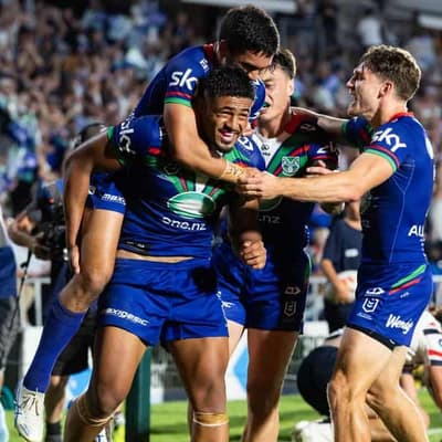 Warriors win war of attrition against Sydney Roosters