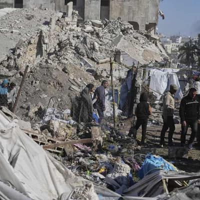 UN reduces staff in Gaza after workers come under fire