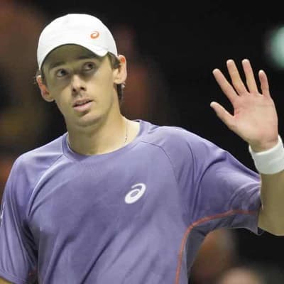 Late Demon drama caps positive day for Aussies in Miami