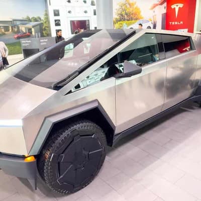 Tesla Cybertruck named the hero of motor show comeback