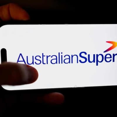 Super fund offloads $580m stake in embattled tech firm