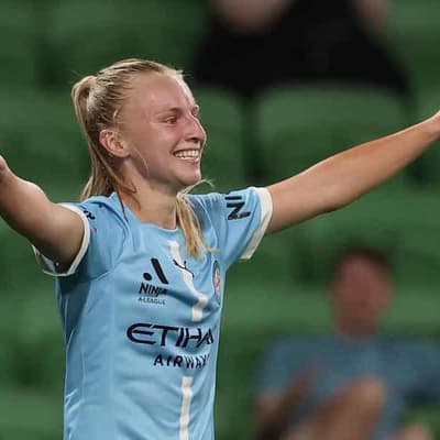 McNamara strikes as City strengthen grip on ALW lead