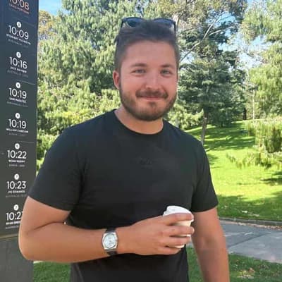 Poll could be personality contest in battleground seats