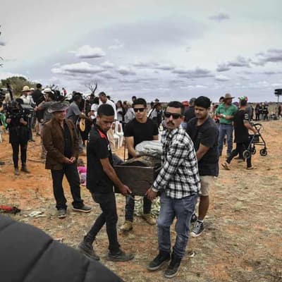 Court tosses last-ditch bid to block Mungo Man reburial