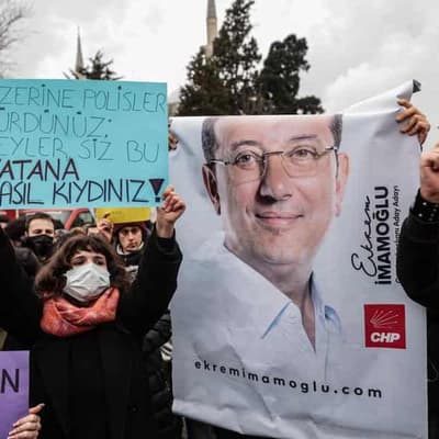 Turkey releases lawyer of jailed Istanbul mayor