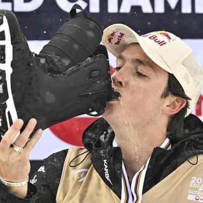 Snowboard king Scotty James wins fourth world gold