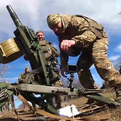 Trump threatens tariffs if Moscow blocks Ukraine deal