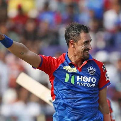 Starc takes five as he wins IPL showdown with Cummins