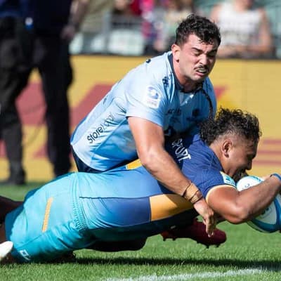 Five tries in 15 minutes: Waratahs fold in heavy loss