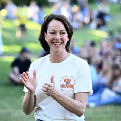 Politics and pop songs collide at teal campaign launch