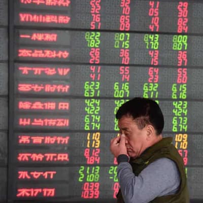Asia stocks plunge, HK suffers steepest fall since 1997
