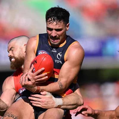 Crows shrug off ump error and blame themselves for loss