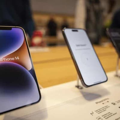 Us excludes smartphones and computers from tariffs