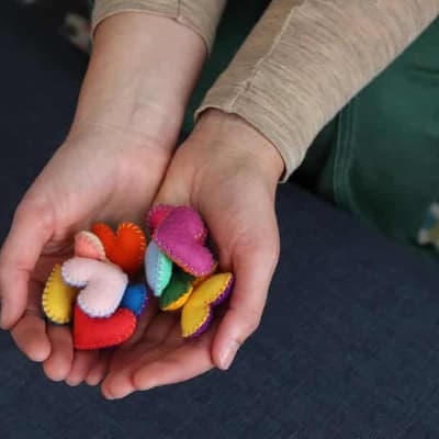 Heartfelt craft project makes a world of kindness